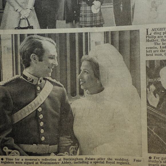 1973 Sunday Telegraph Royal Wedding Princess Anne Mark Phillips Magazine - Picture 7 of 8